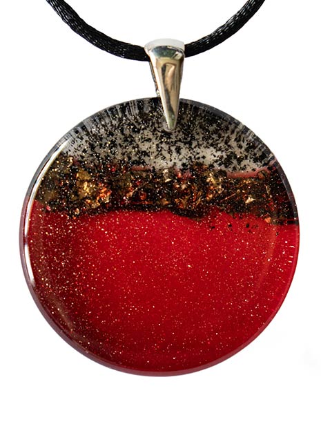 Wisiorek Okrąg Czarny Dąb 7500 lat Silver Dust Red ZILVANO